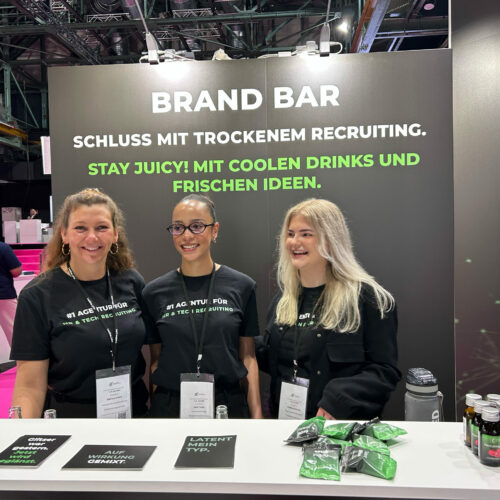Sabrina Sade Feli Messestand